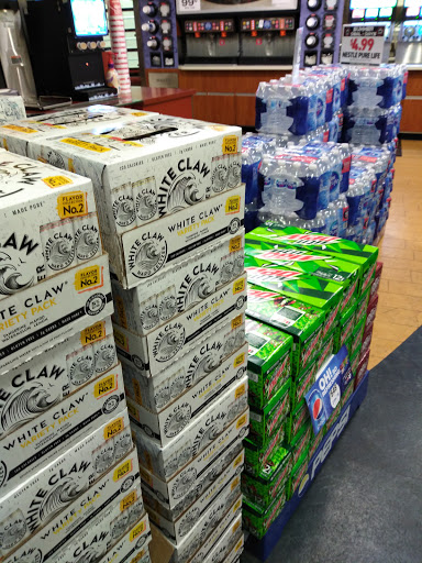 Gas Station «Thorntons», reviews and photos, 7301 Kingsgate Way, West Chester Township, OH 45069, USA