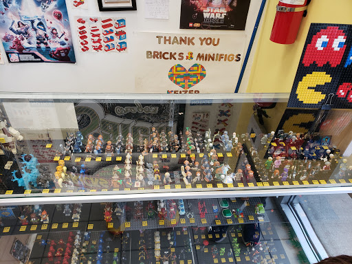 Toy Store «Bricks & Minifigs Salem-Keizer», reviews and photos, 3670 River Rd N, Keizer, OR 97303, USA