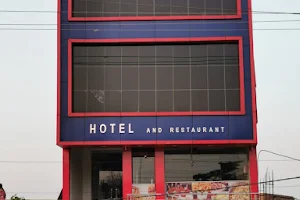 Tiger palace hotel & Restuarant- Best hotel and Restuarant in deoria image
