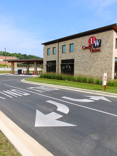 Shipping and Mailing Service «The UPS Store», reviews and photos, 6650 W State St d, Wauwatosa, WI 53213, USA