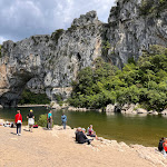 Photo n° 4 de l'avis de Equalizeur. fait le 14/05/2023 à 15:06 pour Le Pont d'Arc à Vallon-Pont-d'Arc