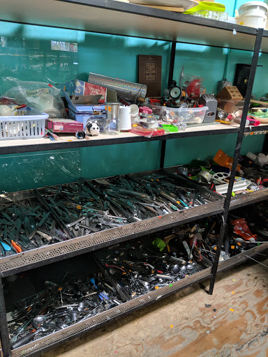 Thrift Store «Community Thrift», reviews and photos, 623 Valencia St, San Francisco, CA 94110, USA