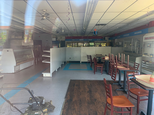 Grocery Store «Welsh Farms Grocery Store», reviews and photos, 521 Westfield Ave W, Roselle Park, NJ 07204, USA