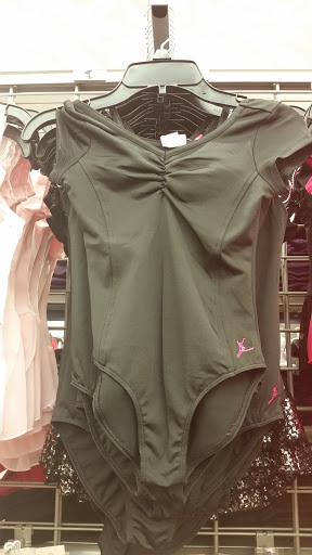 Sporting Goods Store «Academy Sports + Outdoors», reviews and photos, 1414 N Loop 336 W, Conroe, TX 77304, USA