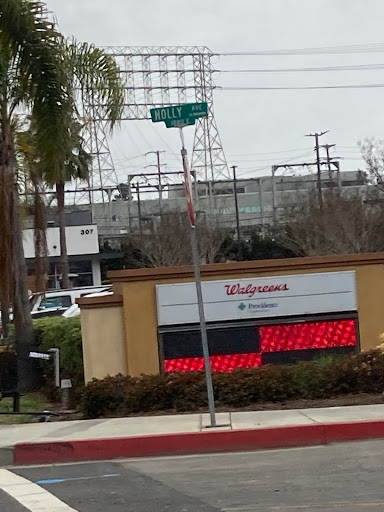Drug Store «Walgreens», reviews and photos, 331 N Sepulveda Blvd, El Segundo, CA 90245, USA