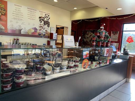 Ice Cream Shop «Cold Stone Creamery», reviews and photos, 1310 S Duff Ave Suite 101, Ames, IA 50010, USA
