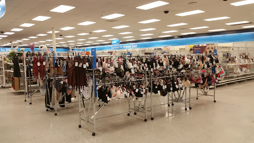 Clothing Store «Ross Dress for Less», reviews and photos, 10249 E Shelby Dr, Collierville, TN 38017, USA