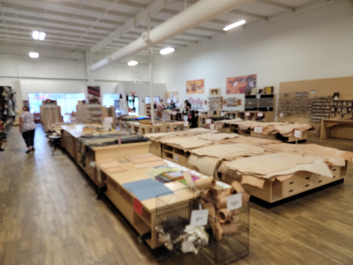 Craft Store «Tandy Leather Nashville-131», reviews and photos, 405 Harding Industrial Dr, Nashville, TN 37211, USA