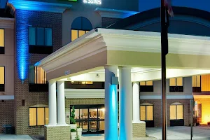 Holiday Inn Express & Suites Limerick - Pottstown, an IHG Hotel image