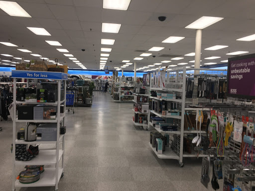 Clothing Store «Ross Dress for Less», reviews and photos, 2660 N Josey Ln, Carrollton, TX 75007, USA
