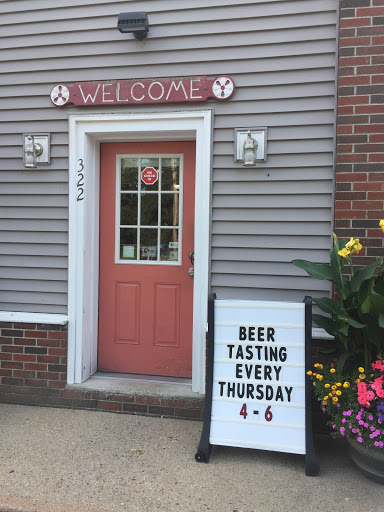 Wine Store «Falmouth Wine & Spirits», reviews and photos, 322 Palmer Ave, Falmouth, MA 02540, USA