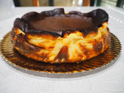 Rocky's Bakery Luján