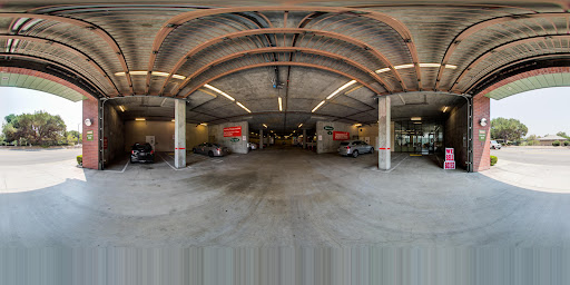 Self-Storage Facility «Farmers Market Self Storage», reviews and photos, 111 The Grove Dr, Los Angeles, CA 90036, USA