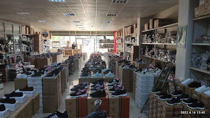 Gezer Ayakkabı İzmit Fabrika Satış Mağazası