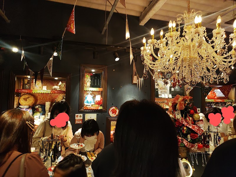 水曜日のアリス 名古屋 愛知県名古屋市中区大須 ファッション アクセサリー店 パン グルコミ