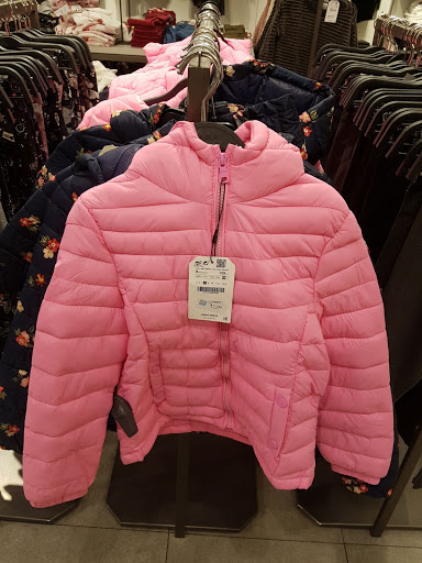 Stores to buy women's down jackets Montevideo