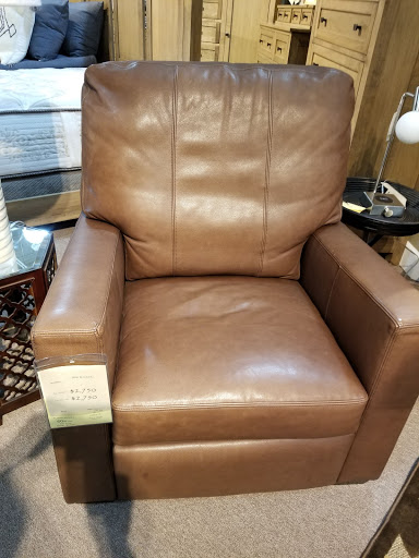 Furniture Store «Penny Mustard Furnishings - Schaumburg», reviews and photos, 950 E Golf Rd, Schaumburg, IL 60173, USA