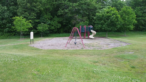 Golf Course «Lyon Oaks Golf Club», reviews and photos, 52251 Pontiac Trail, Wixom, MI 48393, USA