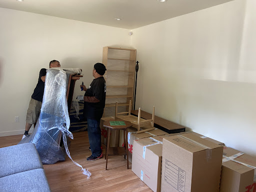 Clutch Moving Company image