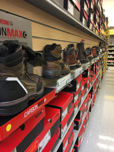 Sporting Goods Store «Academy Sports + Outdoors», reviews and photos, 1096 Bullsboro Dr, Newnan, GA 30265, USA