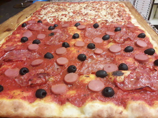 Lions Pizzeria e Focacceria in Castelnovo ne Monti, Provincia di Reggio Emilia