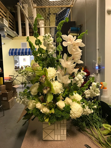 Florist «Flowers By Pouparina», reviews and photos, 1868 W Flagler St, Miami, FL 33135, USA