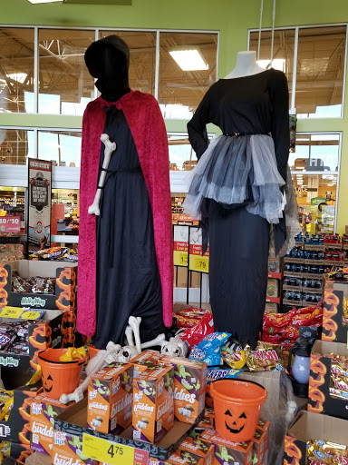 Grocery Store «Kroger Marketplace», reviews and photos, 1155 N 21st St, Newark, OH 43055, USA