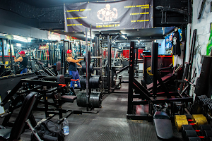 Luton's Most Strongest: Iron Paradise Gym