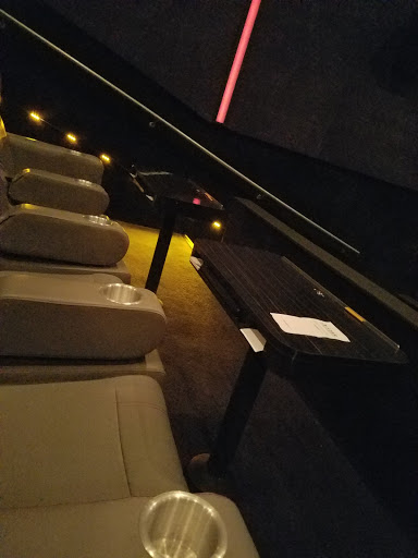Movie Theater «Star Cinema Grill», reviews and photos, 702 Baybrook Mall, Friendswood, TX 77546, USA