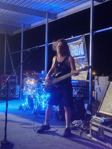 Bar & Grill «The Gnarly Gar», reviews and photos, 18200 Lakepoint Cove, Point Venture, TX 78645, USA