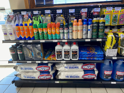 Convenience Store «Weiler Convenience Stores», reviews and photos, 2401 E 4th St, Marshfield, WI 54449, USA