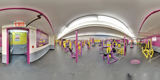 Gym «Planet Fitness», reviews and photos, 30-33 Steinway St, Astoria, NY 11103, USA