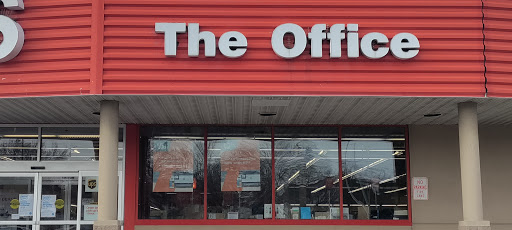 Office Supply Store «Staples», reviews and photos, 1370 W Ridge Rd, Rochester, NY 14615, USA