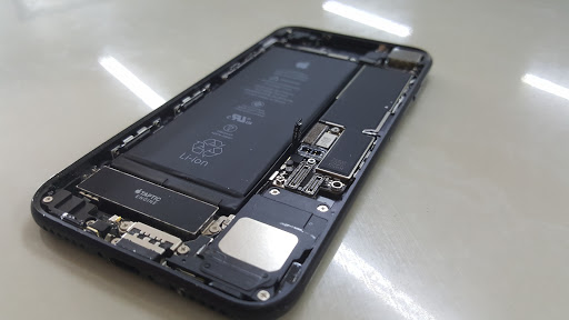 Mobile Phone Repair Shop «Mr.Cell Repairs», reviews and photos, 6521 E Colonial Dr, Orlando, FL 32807, USA