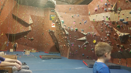 Rock Climbing Gym «Philadelphia Rock Gym - Coatesville», reviews and photos, 255 Mt Airy Rd, Coatesville, PA 19320, USA