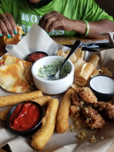 Shopping Mall «University Square», reviews and photos, 14060 Cedar Rd, Cleveland, OH 44118, USA