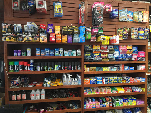 Liquor Store «Golden Rule Liquor», reviews and photos, 7753 California Route 2, West Hollywood, CA 90046, USA