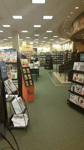 Book Store «Barnes & Noble», reviews and photos, 800 Settlers Ridge Center Dr, Pittsburgh, PA 15205, USA