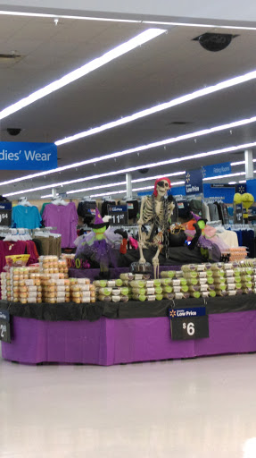 Department Store «Walmart Supercenter», reviews and photos, 100 E Wallace Kneeland Blvd, Shelton, WA 98584, USA