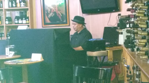 Wine Store «Classic Wineseller Inc», reviews and photos, 20 Church St, Waynesville, NC 28786, USA