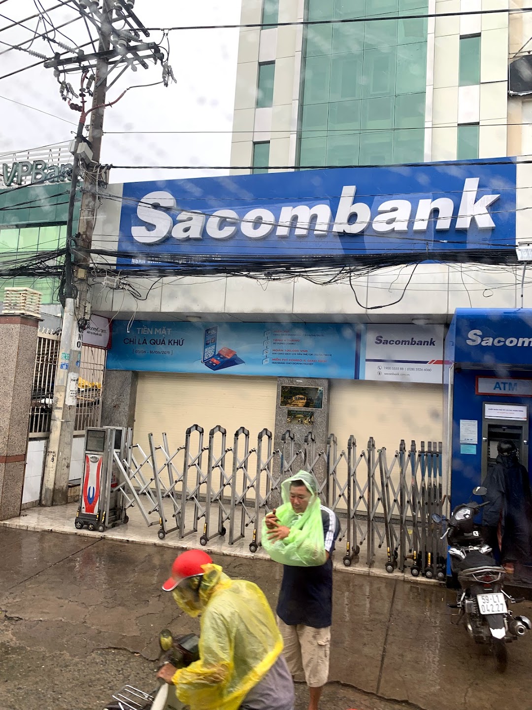 Ngân Hàng Tmcp Sài Gòn Thương Tín (Sacombank) - Pgd Quận 8