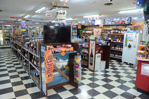 Liquor Store «Barnyard Liquor», reviews and photos, 667 Cedar Grove Rd, Shepherdsville, KY 40165, USA