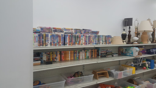 Thrift Store «GCF Donation Center & Store (New Hope)», reviews and photos, 4401 N New Hope Rd, Raleigh, NC 27604, USA