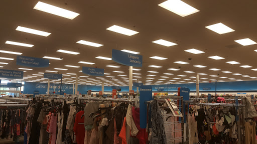 Clothing Store «Ross Dress for Less», reviews and photos, 7065 Cermak Rd, Berwyn, IL 60402, USA