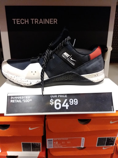 Clothing Store «Nike Factory Store», reviews and photos, 5900 Sugarloaf Pkwy #528, Lawrenceville, GA 30043, USA