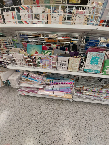 Clothing Store «Ross Dress for Less», reviews and photos, 2660 N Josey Ln, Carrollton, TX 75007, USA