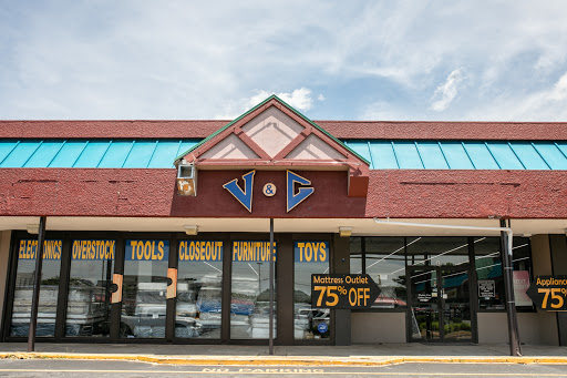 Overstock Liquidators, 134 S Clayton St #4, Lawrenceville, GA 30046, USA, 