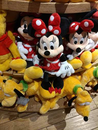 Toy Store «Disney Store», reviews and photos, 2180 E Williams Field Rd, Gilbert, AZ 85296, USA