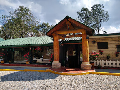 Restaurante Colibrí - Sierra Norte - El Punto, Carr. Oaxaca - Guelatao, a 27 km del Monumento a Juárez Rancho, Oax., Mexico