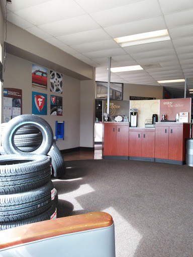 Tire Shop «Firestone Complete Auto Care», reviews and photos, 4305 Wake Forest Rd, Raleigh, NC 27609, USA